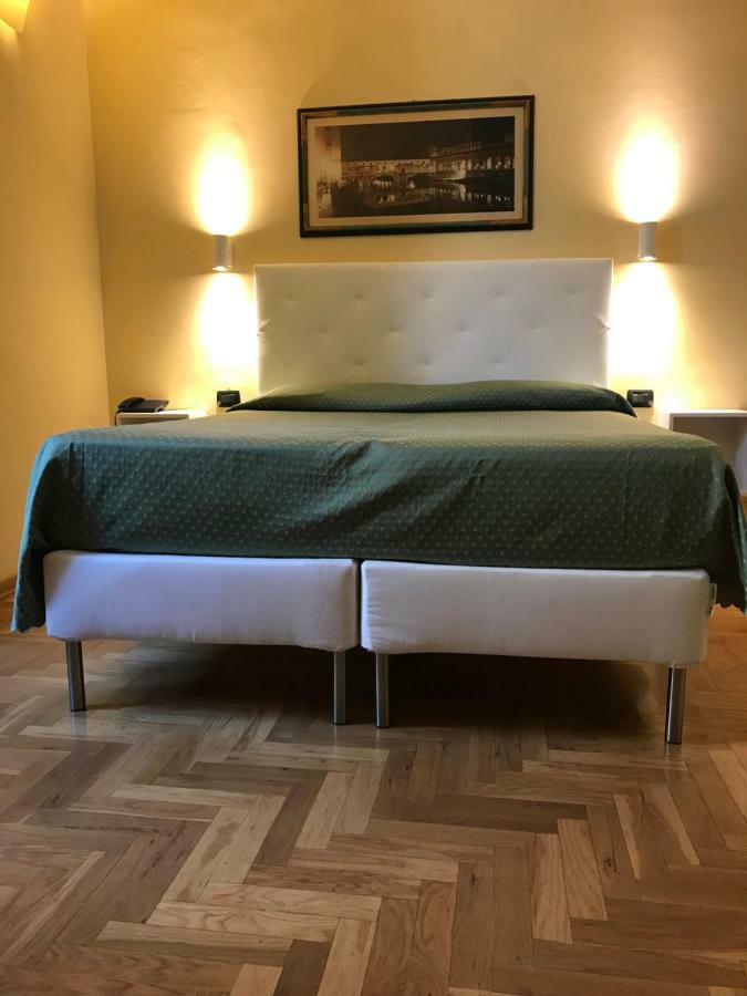 Hotel Giglio Флоренция Экстерьер фото